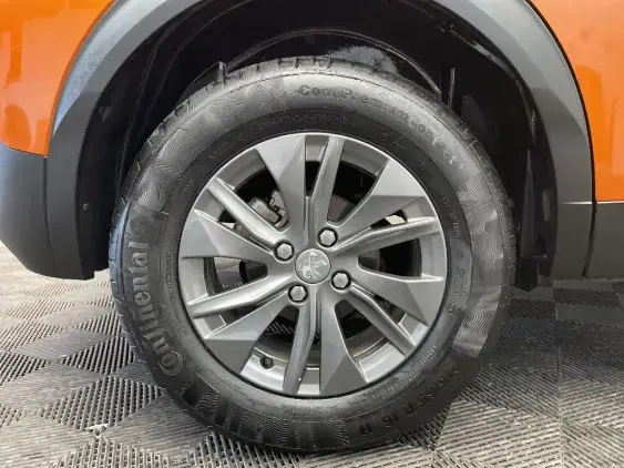 PEUGEOT 2008 II - voiture d'occasion - Photo 23