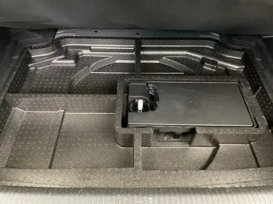 PEUGEOT 308 III - voiture d'occasion - Photo 16