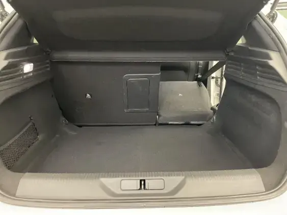 PEUGEOT 308 III - voiture d'occasion - Photo 16