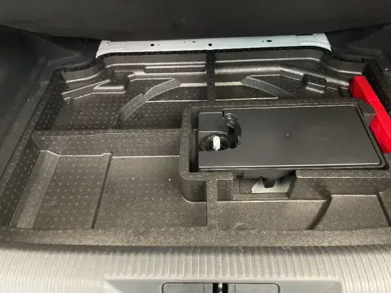 PEUGEOT 308 III - voiture d'occasion - Photo 17