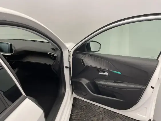 PEUGEOT 208 II - voiture d'occasion - Photo 19