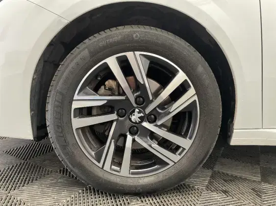 PEUGEOT 208 II - voiture d'occasion - Photo 21