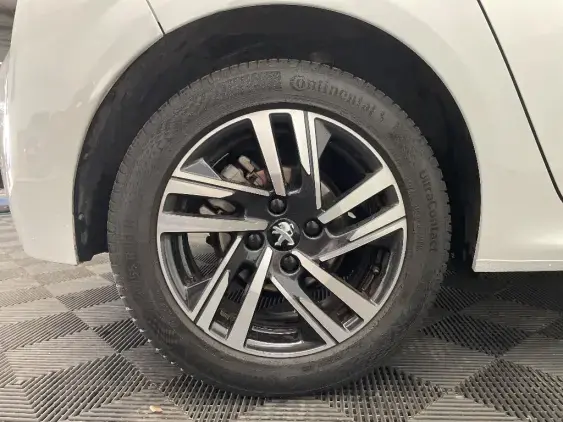 PEUGEOT 208 II - voiture d'occasion - Photo 23