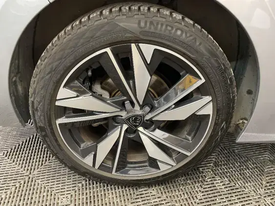 PEUGEOT 308 III - voiture d'occasion - Photo 23