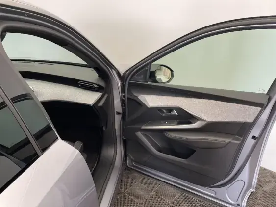 PEUGEOT 3008 III - voiture d'occasion - Photo 19