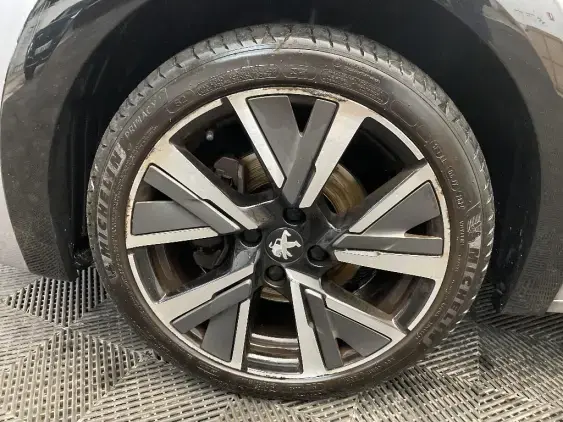 PEUGEOT 208 BUSINESS R II - voiture d'occasion - Photo 22