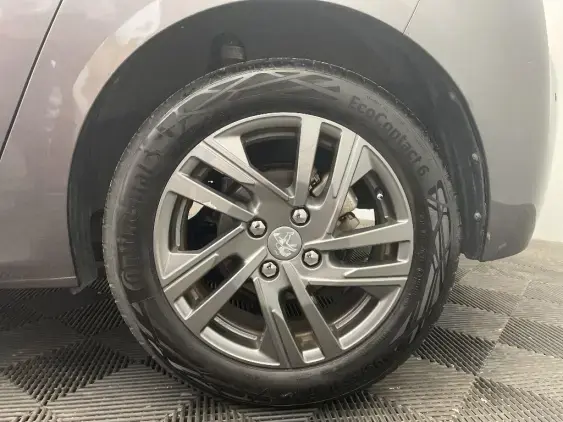 PEUGEOT 208 BUSINESS R II - voiture d'occasion - Photo 22