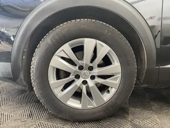 PEUGEOT 3008 II - voiture d'occasion - Photo 22