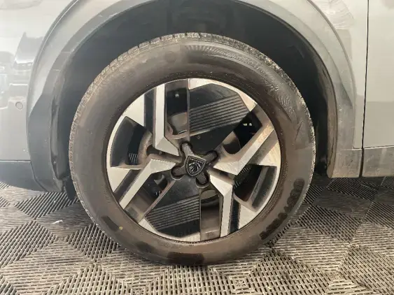 PEUGEOT 2008 II - voiture d'occasion - Photo 22