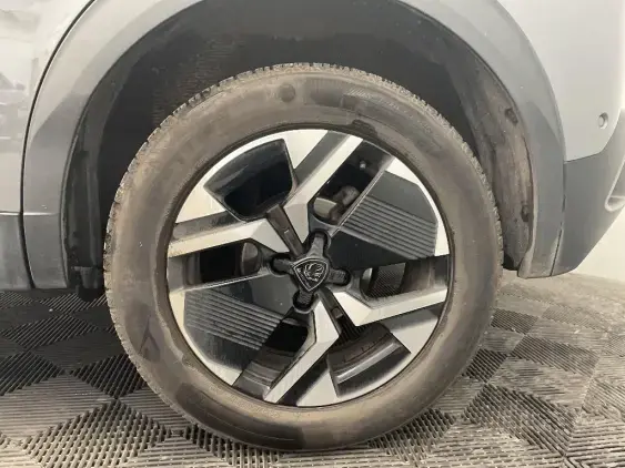 PEUGEOT 2008 II - voiture d'occasion - Photo 23