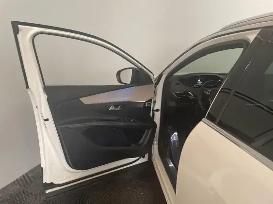 PEUGEOT 5008 II - voiture d'occasion - Photo 17