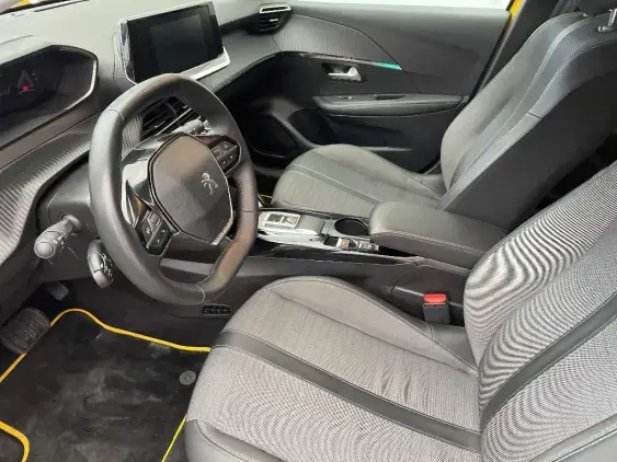 PEUGEOT 208 ELECTRIQUE II - voiture d'occasion - Photo 17