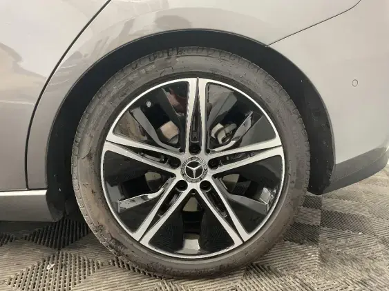 MERCEDES-BENZ CLASSE B III - voiture d'occasion - Photo 23