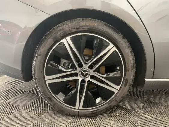 MERCEDES-BENZ CLASSE B III - voiture d'occasion - Photo 24