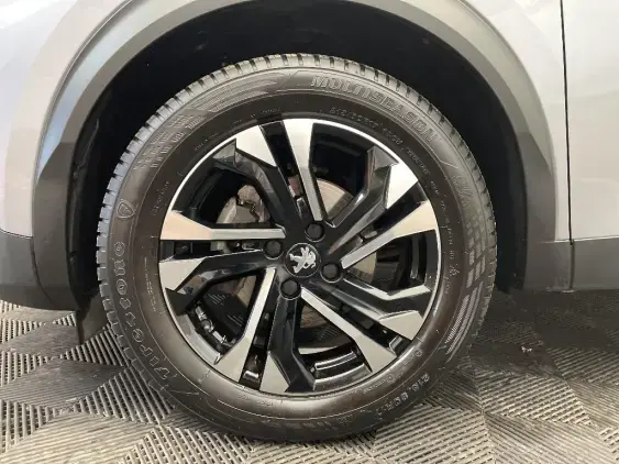 PEUGEOT 2008 II - voiture d'occasion - Photo 21