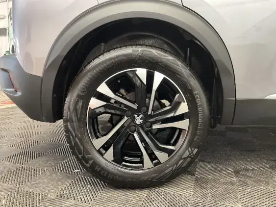 PEUGEOT 2008 II - voiture d'occasion - Photo 23