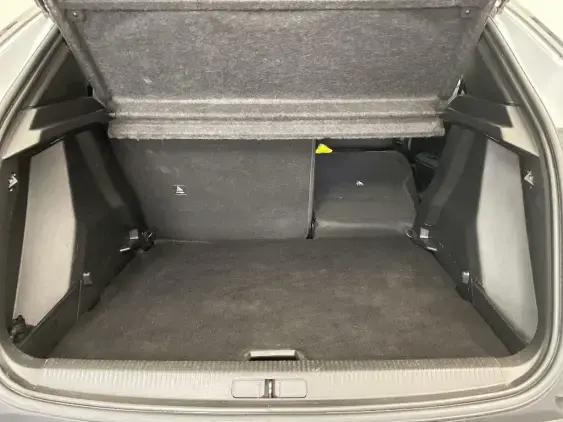 PEUGEOT 2008 II - voiture d'occasion - Photo 16