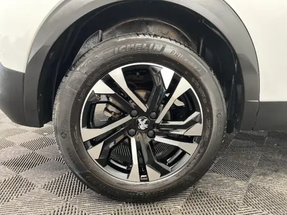 PEUGEOT 2008 II - voiture d'occasion - Photo 23