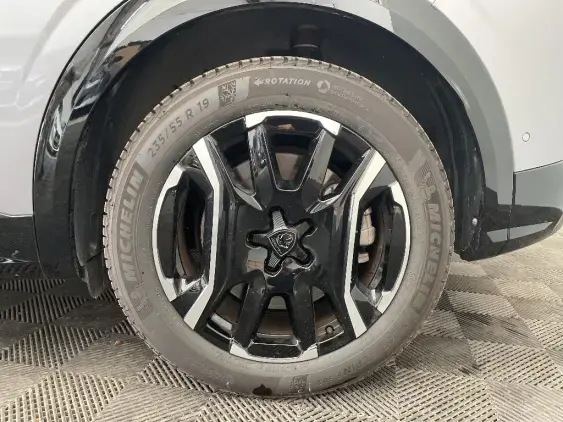 PEUGEOT 3008 ELECTRIQUE III - voiture d'occasion - Photo 21