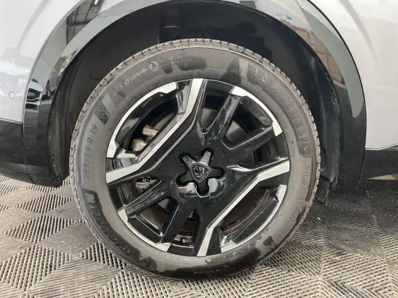 PEUGEOT 3008 ELECTRIQUE III - voiture d'occasion - Photo 22