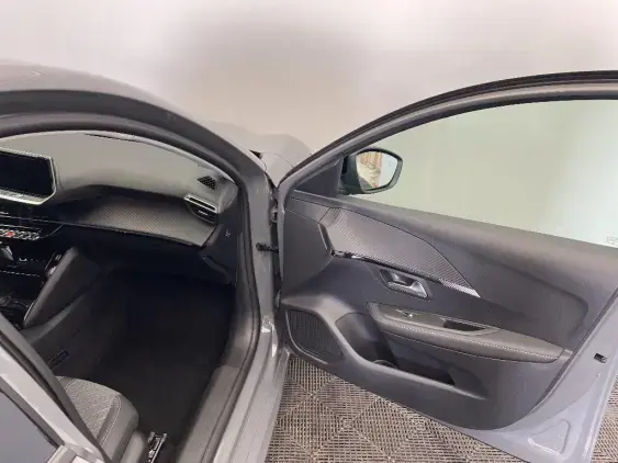 PEUGEOT 208 II - voiture d'occasion - Photo 19