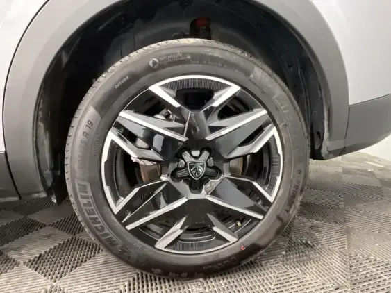 PEUGEOT 5008 III - voiture d'occasion - Photo 22