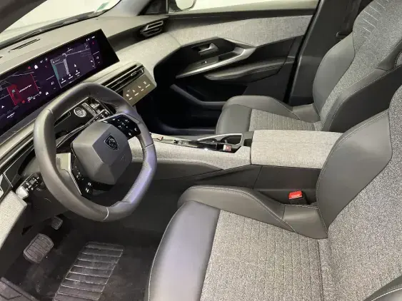 PEUGEOT 5008 III - voiture d'occasion - Photo 17