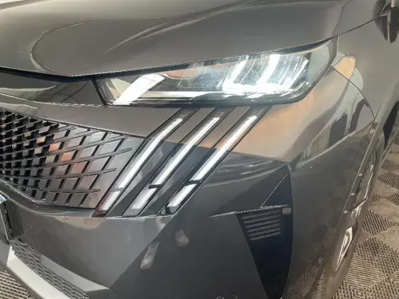 PEUGEOT 5008 III - voiture d'occasion - Photo 21