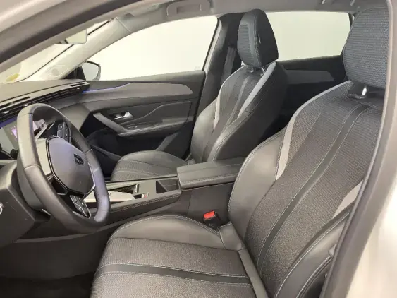 PEUGEOT 308 SW III - voiture d'occasion - Photo 16