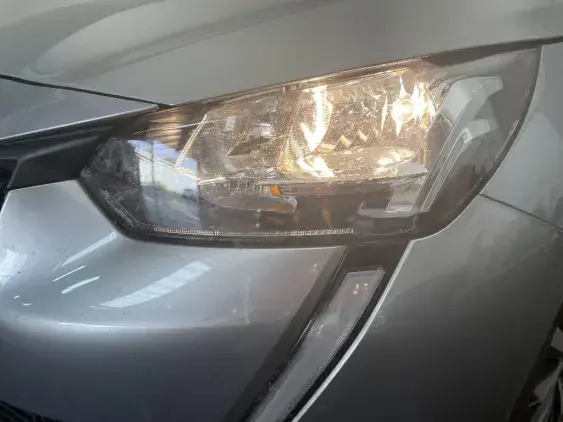 PEUGEOT 208 II - voiture d'occasion - Photo 18