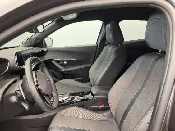 PEUGEOT 2008 II - voiture d'occasion - Photo 16