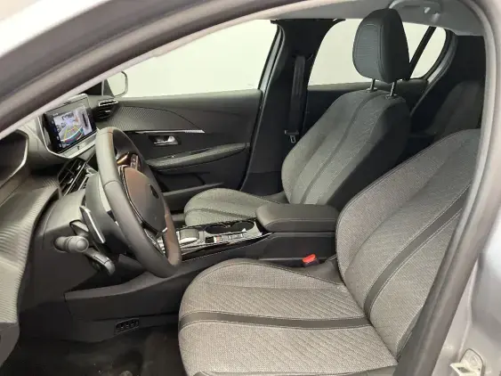 PEUGEOT 208 II - voiture d'occasion - Photo 15