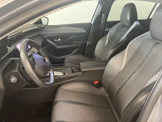 PEUGEOT 308 III - voiture d'occasion - Photo 16