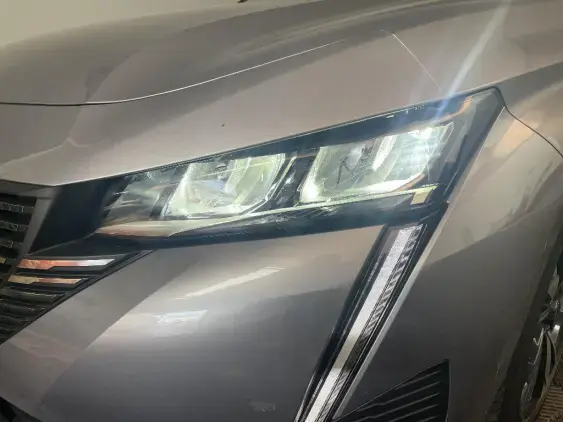 PEUGEOT 308 III - voiture d'occasion - Photo 19