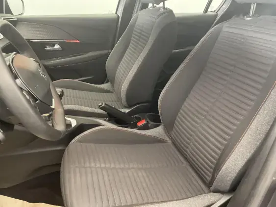 PEUGEOT 208 II - voiture d'occasion - Photo 17