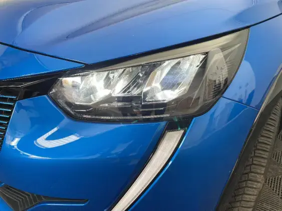 PEUGEOT 208 ELECTRIQUE II - voiture d'occasion - Photo 19