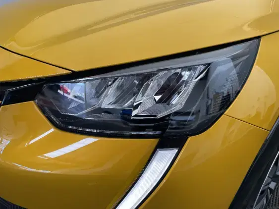 PEUGEOT 208 ELECTRIQUE II - voiture d'occasion - Photo 19