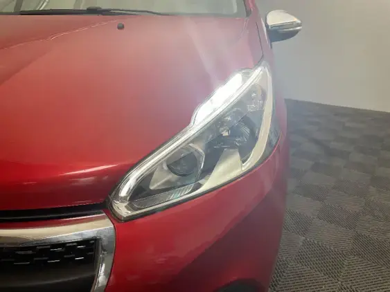 PEUGEOT 208 - voiture d'occasion - Photo 20