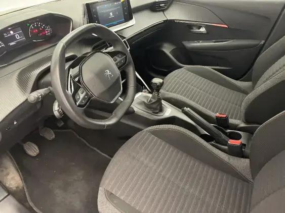PEUGEOT 208 II - voiture d'occasion - Photo 18