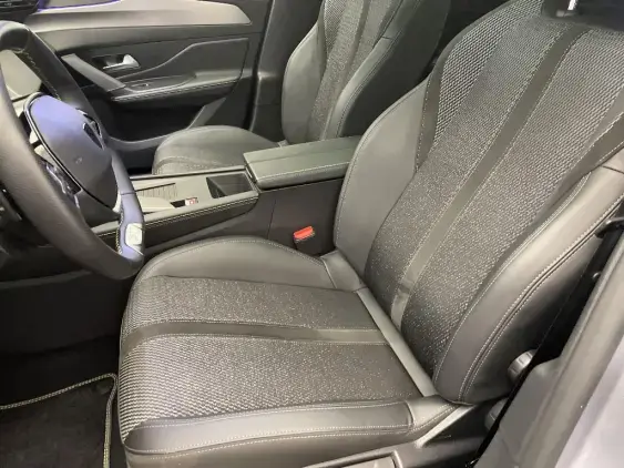 PEUGEOT 308 III - voiture d'occasion - Photo 16