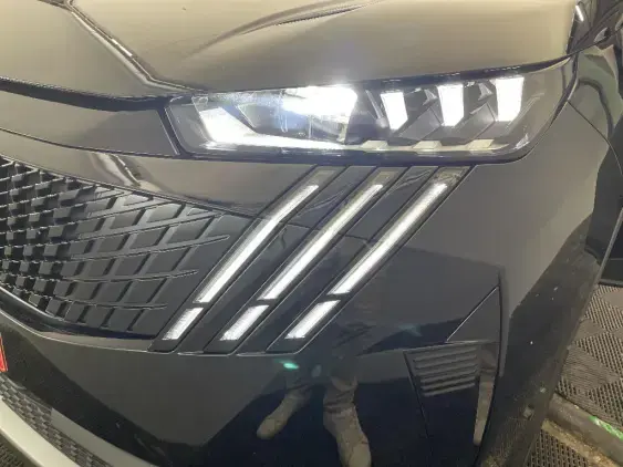 PEUGEOT 5008 III - voiture d'occasion - Photo 21
