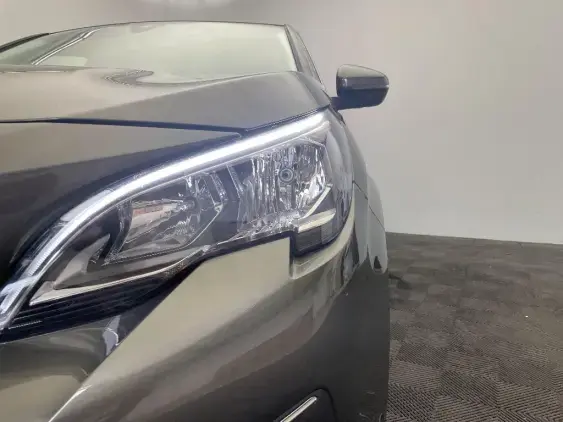 PEUGEOT 3008 II - voiture d'occasion - Photo 21
