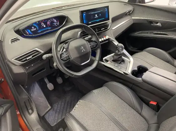 PEUGEOT 5008 II - voiture d'occasion - Photo 17