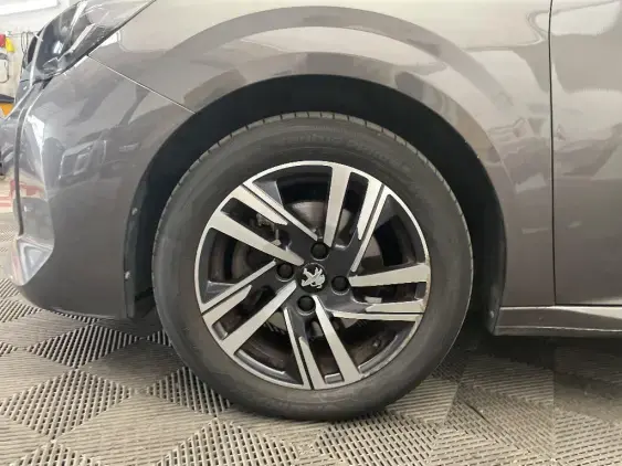 PEUGEOT 208 II - voiture d'occasion - Photo 21