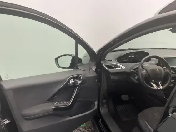 PEUGEOT 2008 - voiture d'occasion - Photo 18