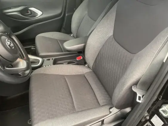 TOYOTA YARIS IV - voiture d'occasion - Photo 16
