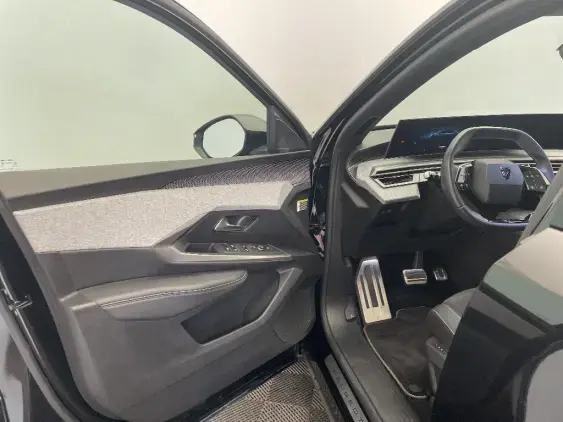 PEUGEOT 5008 ELECTRIQUE III - voiture d'occasion - Photo 18
