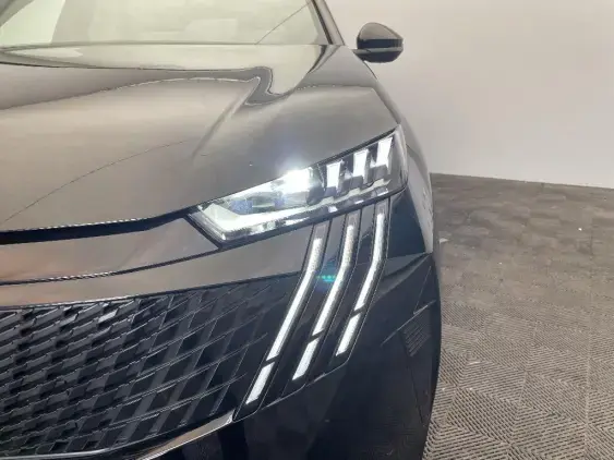PEUGEOT 5008 ELECTRIQUE III - voiture d'occasion - Photo 20