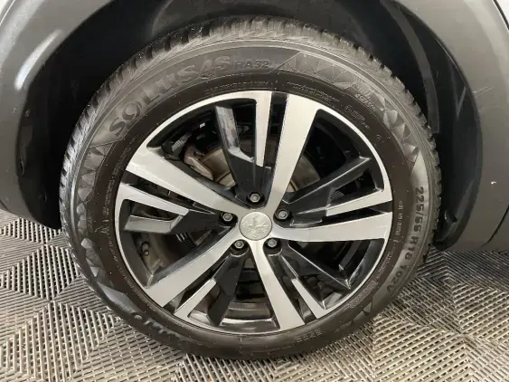 PEUGEOT 3008 II - voiture d'occasion - Photo 23