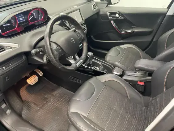 PEUGEOT 2008 - voiture d'occasion - Photo 18